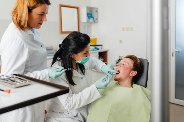 Best Emergency Root Canal Therapy in East Hazel Crest, IL